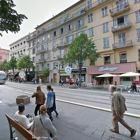 Central- Walk To Massena &